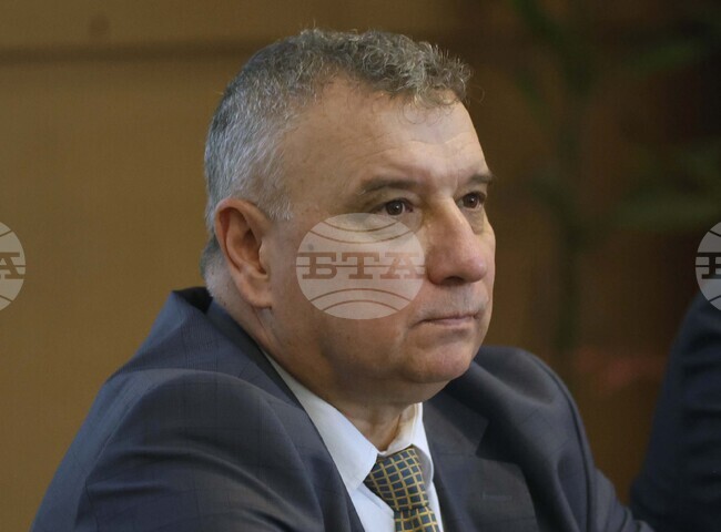 More Communication Campaigns Needed for Euro Adoption, Says University of National, World Economy Rector