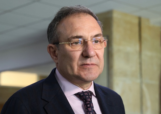 Министър Борислав Гуцанов ще участва в работна среща на тема: "Развитие на бизнеса и трудовия пазар в Кюстендил и региона"