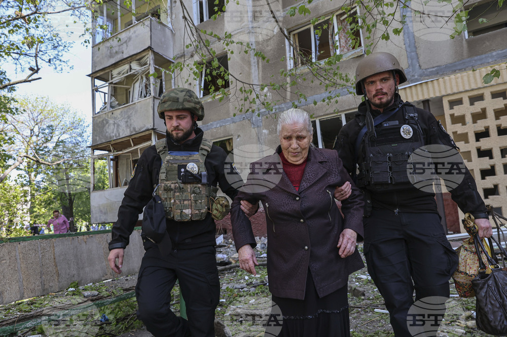 Киев нареди евакуацията на около 30 семейства от населени места в Южна Украйна, заяви украински вицепремиер