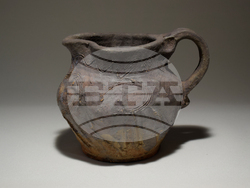 Атанаска  и Александър Костови представят изложбата си „Занаят/Craft“. Снимка: Организаторите на изложбата