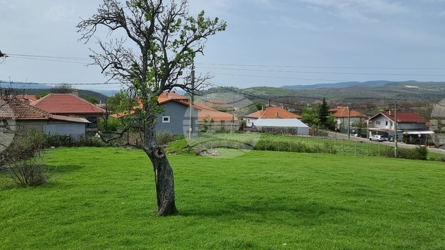 The Weather on April 25