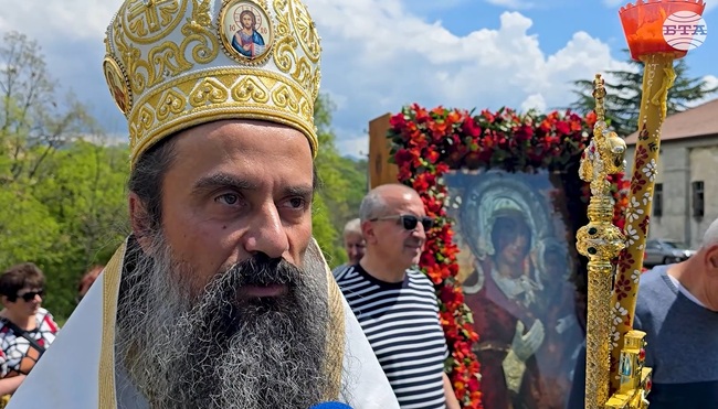 Нека благословението да се разпространи навсякъде и да се утвърждава вярата ни в Господ Иисус Христос, призова българският патриарх Даниил
