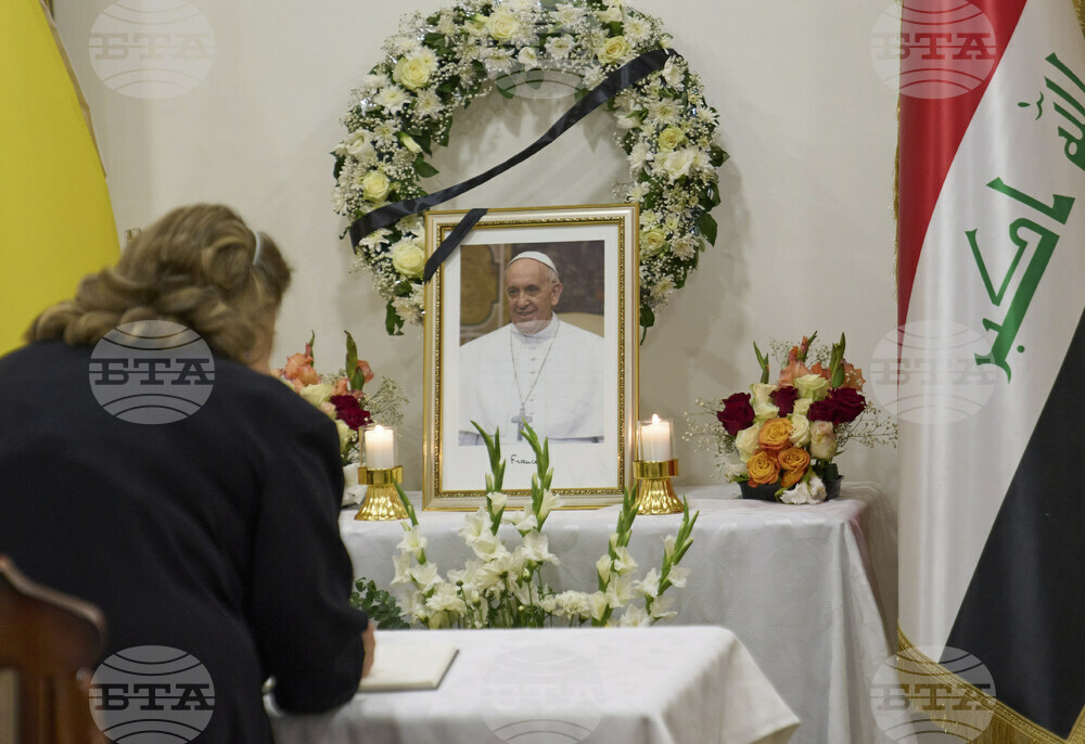 Iraq Obit Pope Francis Global Reax