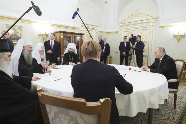 Путин и патриарсите на Русия и Сърбия говориха за "специалните отношения" между руския и сръбския народ