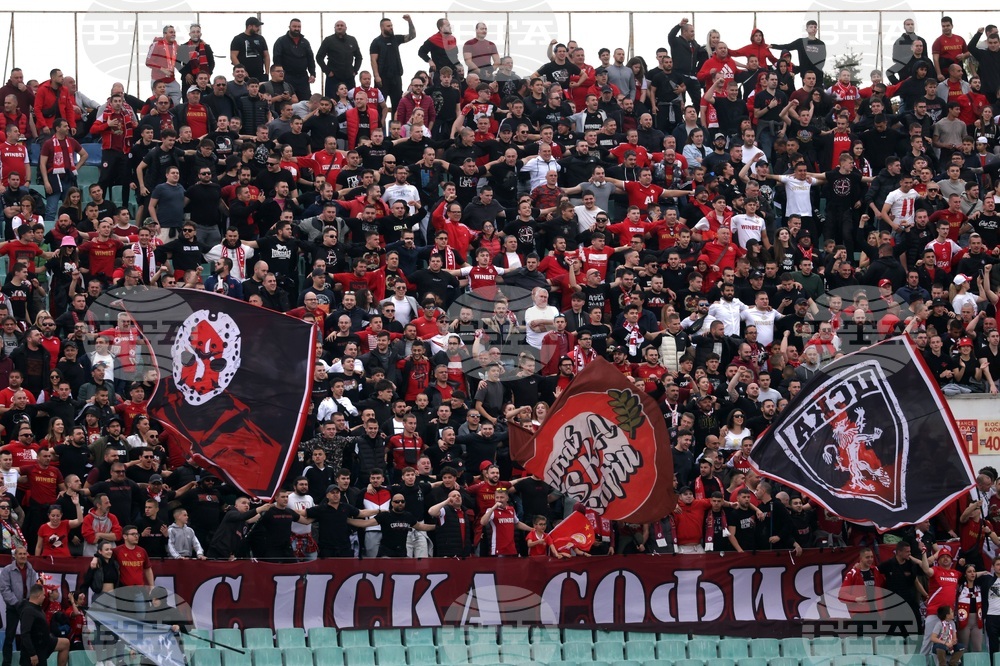 Ботев Пловдив отпусна 2000 билета за феновете на ЦСКА