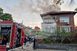 Пловдив - пожар - къща