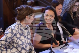 Посолство на Франция - професионално развитие на жените в България - изследване