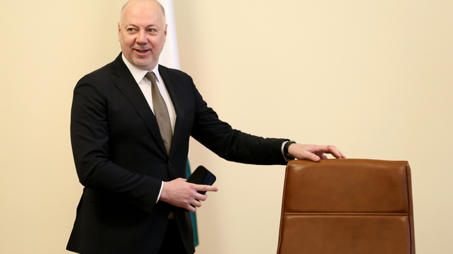 PM Zhelyazkov Extends Greetings on Day of Valour, Armed Forces Day