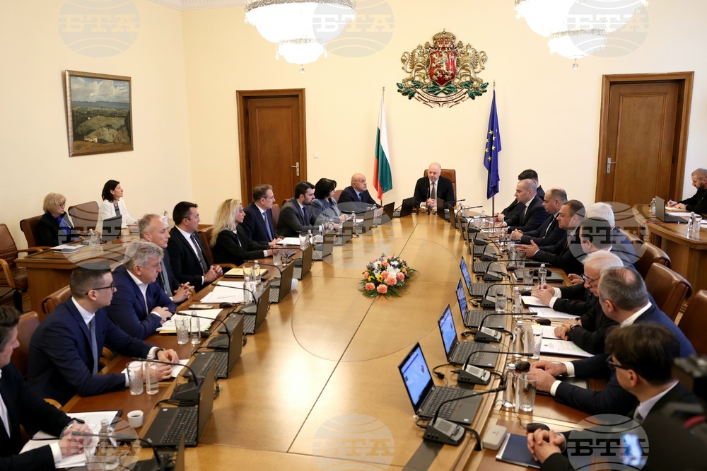 Премиерът Росен Желязков ще бъде начело на българската делегация за участие в траурната церемония за погребението на папа Франциск