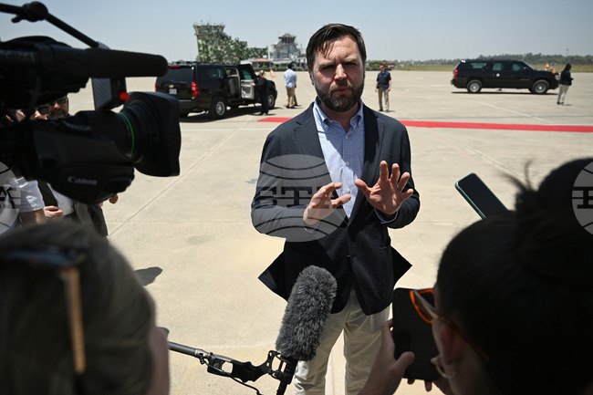 САЩ очакват териториални отстъпки от Украйна и Русия, заяви Ванс