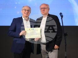 МОН - Фонд „Научни изследвания“ - успешни проекти - награди