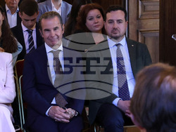 Посолство на Франция - бизнес средата в България - изследване