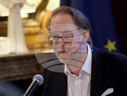 Посолство на Франция - бизнес средата в България - изследване