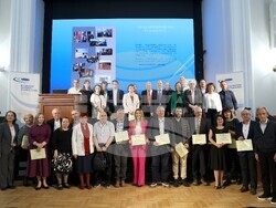 МОН - Фонд „Научни изследвания“ - успешни проекти - награди