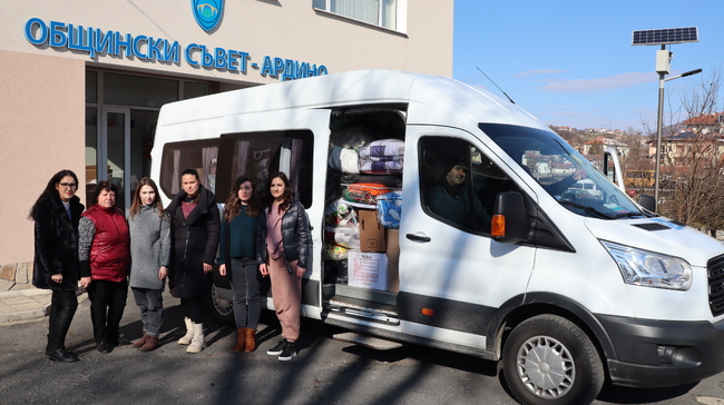 Община Ардино изпрати трети бус с дарения за пострадалите от опустошителните земетресения в Турция