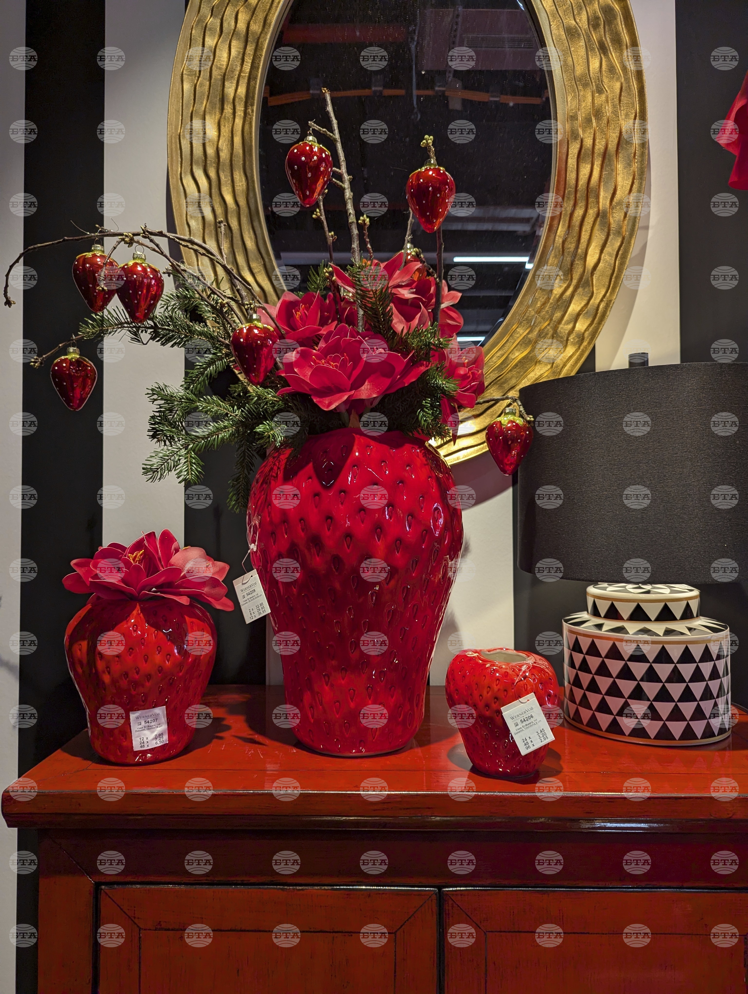 Homes-Farmstand Decor