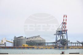 Бургас - пристанище - премиер - посещение