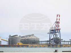 Бургас - пристанище - премиер - посещение