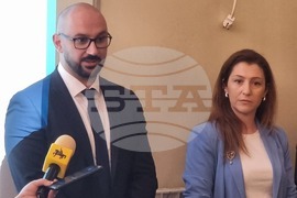 Перник - "Инспектори по коланите" - кампания