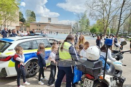 Перник - "Инспектори по коланите" - кампания