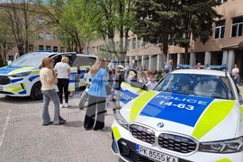 Перник - "Инспектори по коланите" - кампания