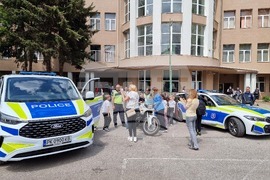 Перник - "Инспектори по коланите" - кампания