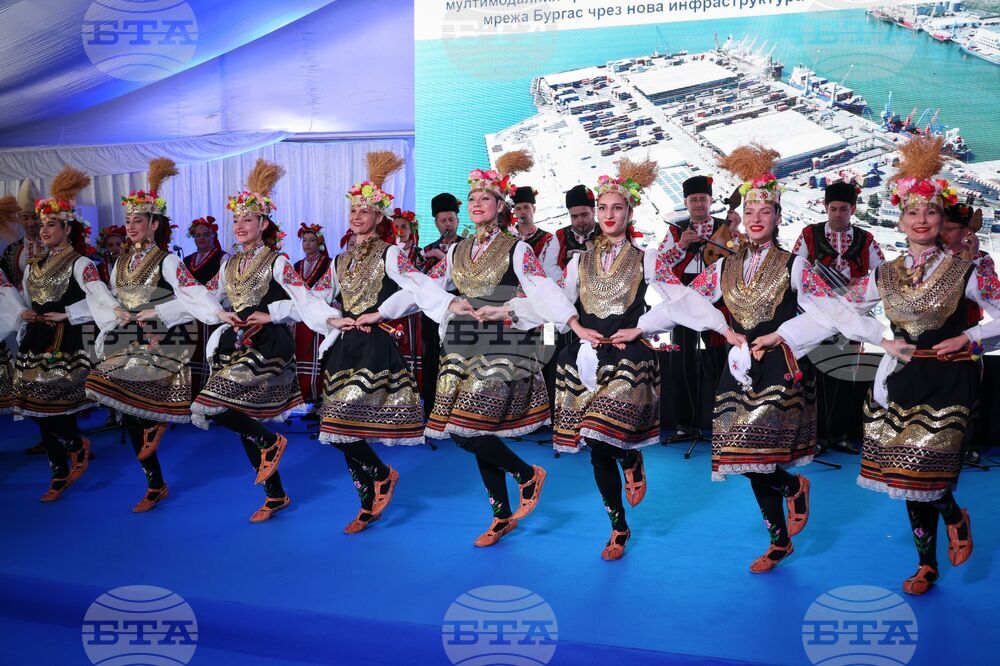 Бургас - пристанище - премиер - посещение