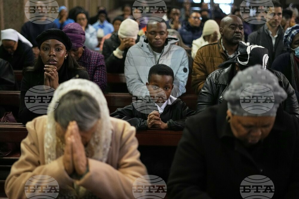 APTOPIX South AfricaObit Pope Francis Global Reax