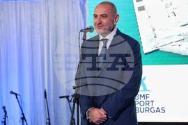 Бургас - пристанище - премиер - посещение