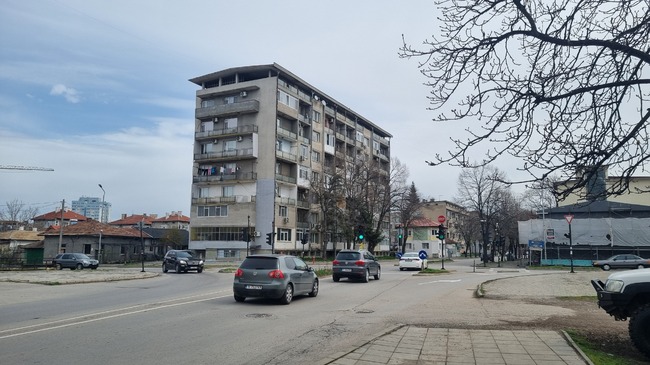 Беседи за основните правила за пътна безопасност ще изнесат полицейски служители пред деца и ученици от Търговищко 