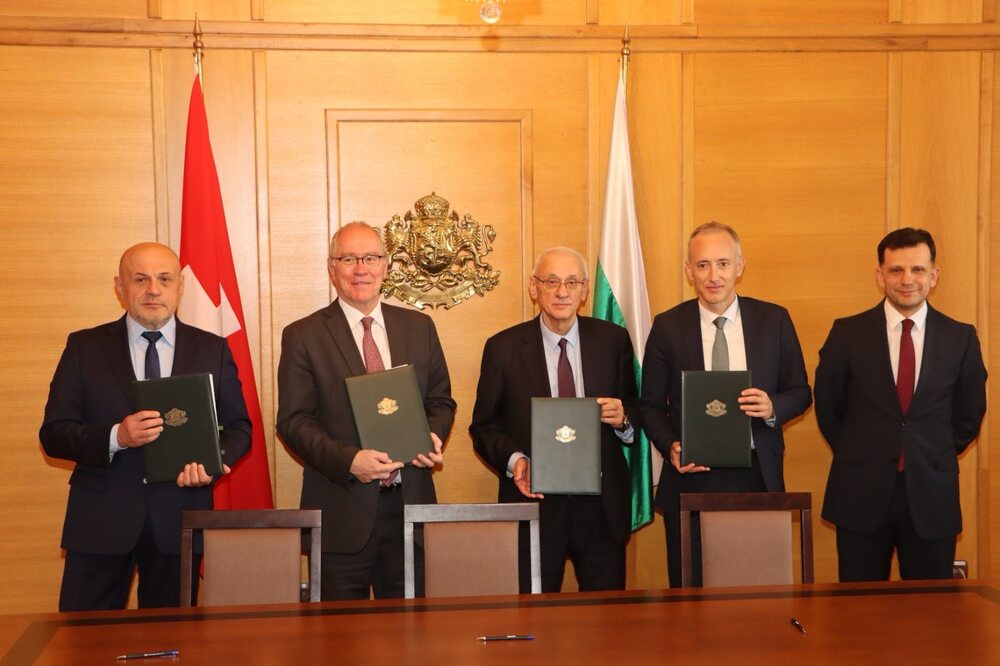 Two Swiss-Backed Programmes on Dual Education and Health Promotion Signed in Sofia