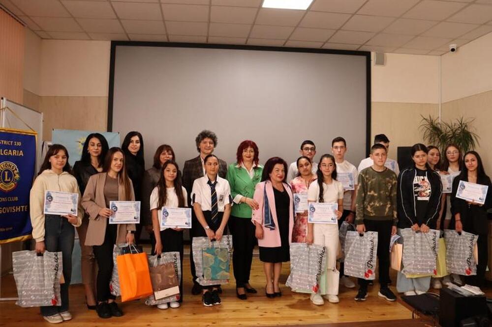 В Търговище наградиха победителите в ученически фотоконкурс „Природни вдъхновения“