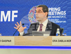 САЩ - Вашингтон - Международен валутен фонд - доклад „Фискален монитор“