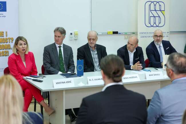 ФЕНА: В Сараево се проведе първата от шест срещи в подкрепа на жените в сектора за сигурност