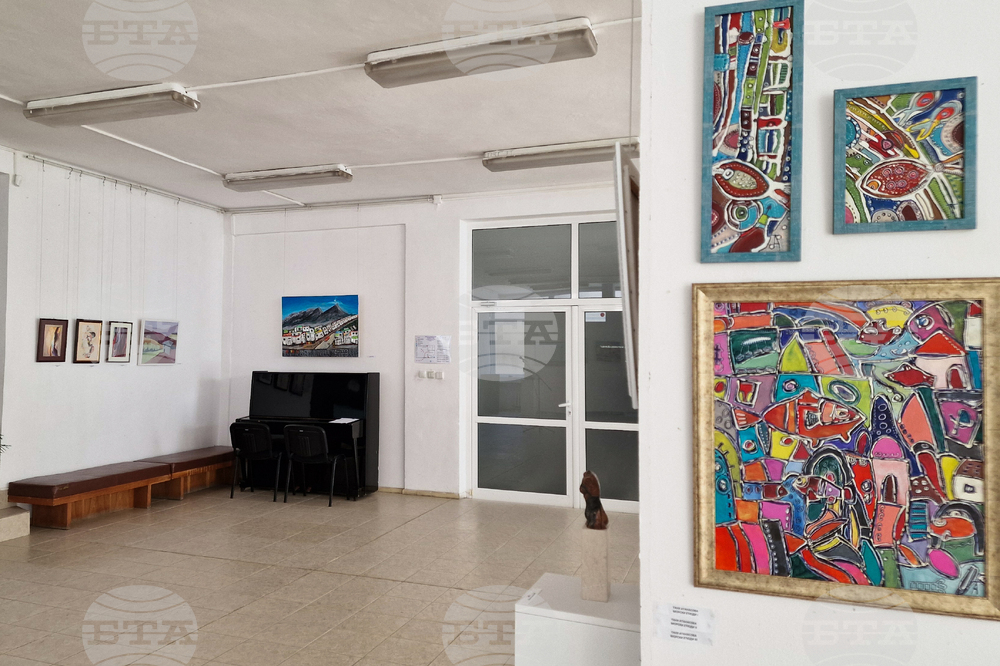 Шумен - „Пролетен салон“ - изложба