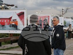 „Антарктическите хора - грижа за Земята" - изложба