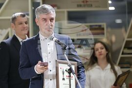 Клуб „Перото“ - награди „Рицар на книгата“