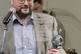 Клуб „Перото“ - награди „Рицар на книгата“