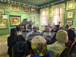 Пловдив - Иван Спасов - композитор и диригент