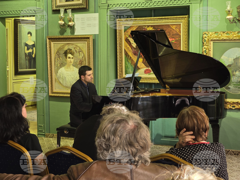 Пловдив - Иван Спасов - композитор и диригент