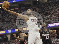 Heat Cavaliers Basketball