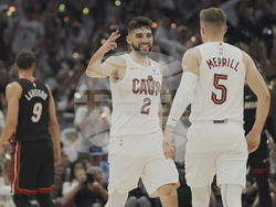 Heat Cavaliers Basketball