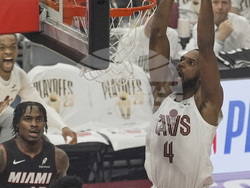 Heat Cavaliers Basketball