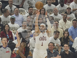 Heat Cavaliers Basketball