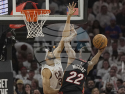 Heat Cavaliers Basketball