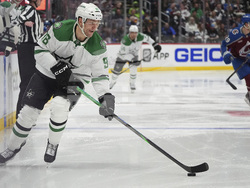 Stars Avalanche Hockey