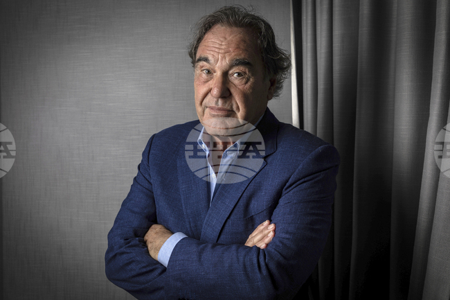 Оливър Стоун снима в София първия си игрален филм от десет години насам