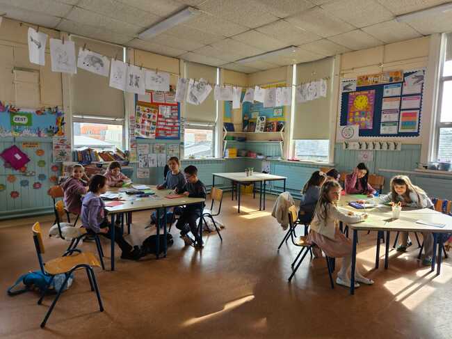 Училище „Азбука“ в Дъблин обяви началото на записванията за новата учебна година