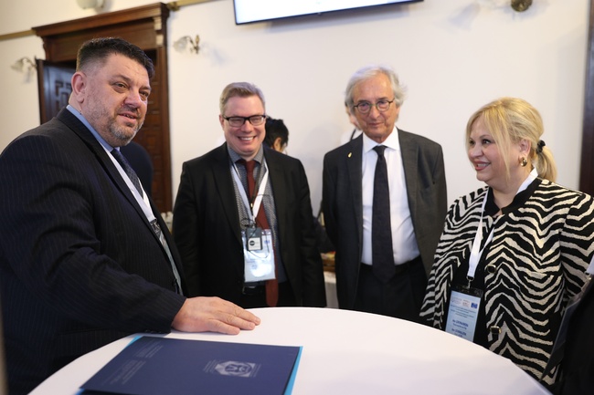 България провежда последователна политика за предотвратяване на всички форми на дискриминация, заяви вицепремиерът Атанас Зафиров