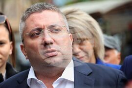 Бургас - Росен Желязков - начало на кампания за саниране на сгради